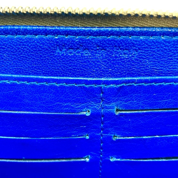 Celine Long Zipped Bicolor Wallet #1138 - Picture 4 of 6